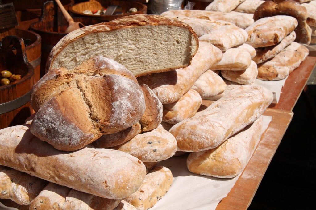best places to sell baked goods